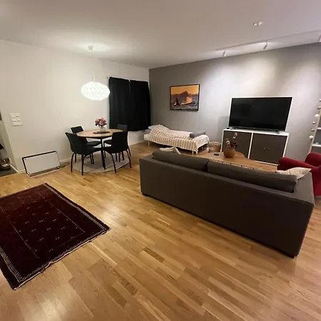 Apartment Cosy - Tromsoya *